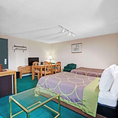 Super 8 By Wyndham Kenmore/Buffalo/Niagara Falls Area Extérieur photo